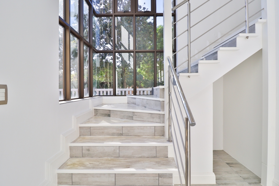 8 Bedroom Property for Sale in Reebok Western Cape